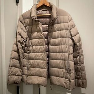 Uniqlo womens down puffer jacket, size XL, beige